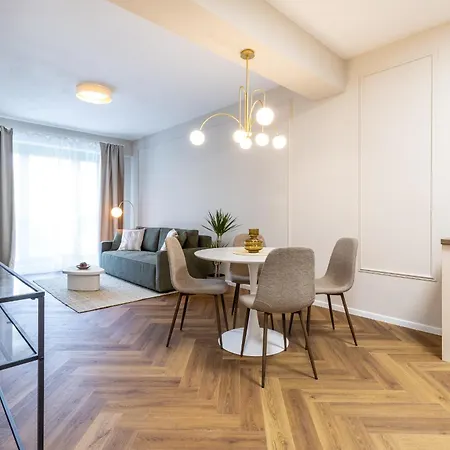 Ah Luxury Designer Aparment Bastova